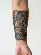 Tatouage Samouraï en Combat appliqué sur avant-bras