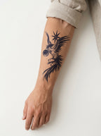 Tatouage Oiseau Étoilé appliqué sur avant-bras
