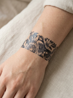 Tatouage Bracelet Floral Délicat appliqué sur poignet