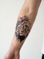 Tatouage Lion Éthéré appliqué sur avant-bras