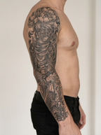 Tatouage Samouraï Koi appliqué sur bras