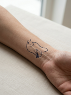 Tatouage Renard Élégant appliqué sur poignet